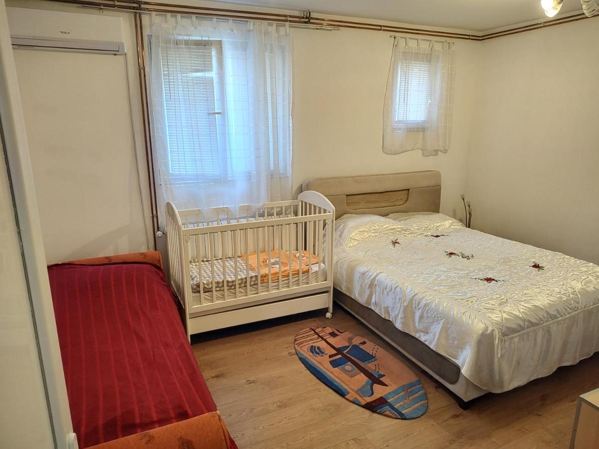 Apartman Anastasija Surčin Kültér fotó