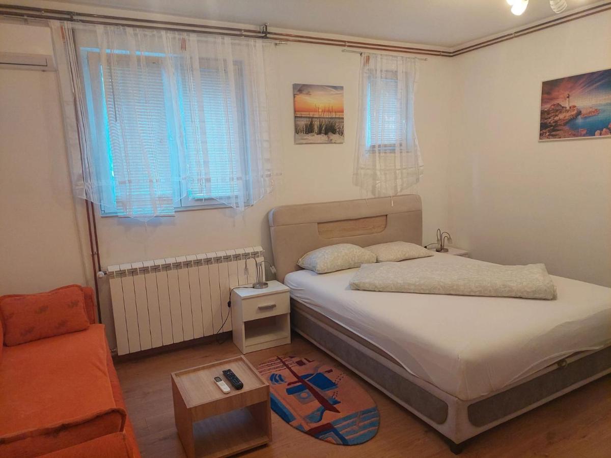 Apartman Anastasija Surčin Kültér fotó